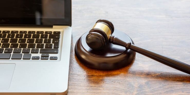 picture of laptop and gavel